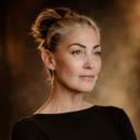 Victoria James